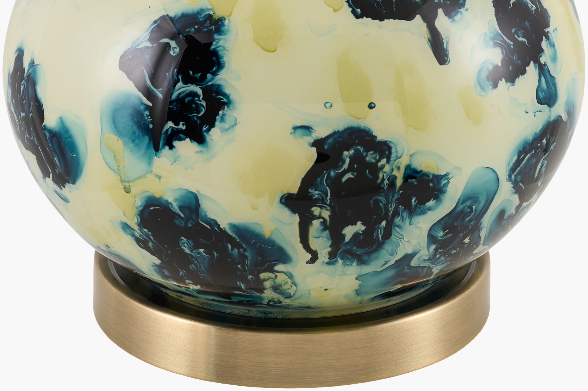 Snicarte Accent Table Lamp