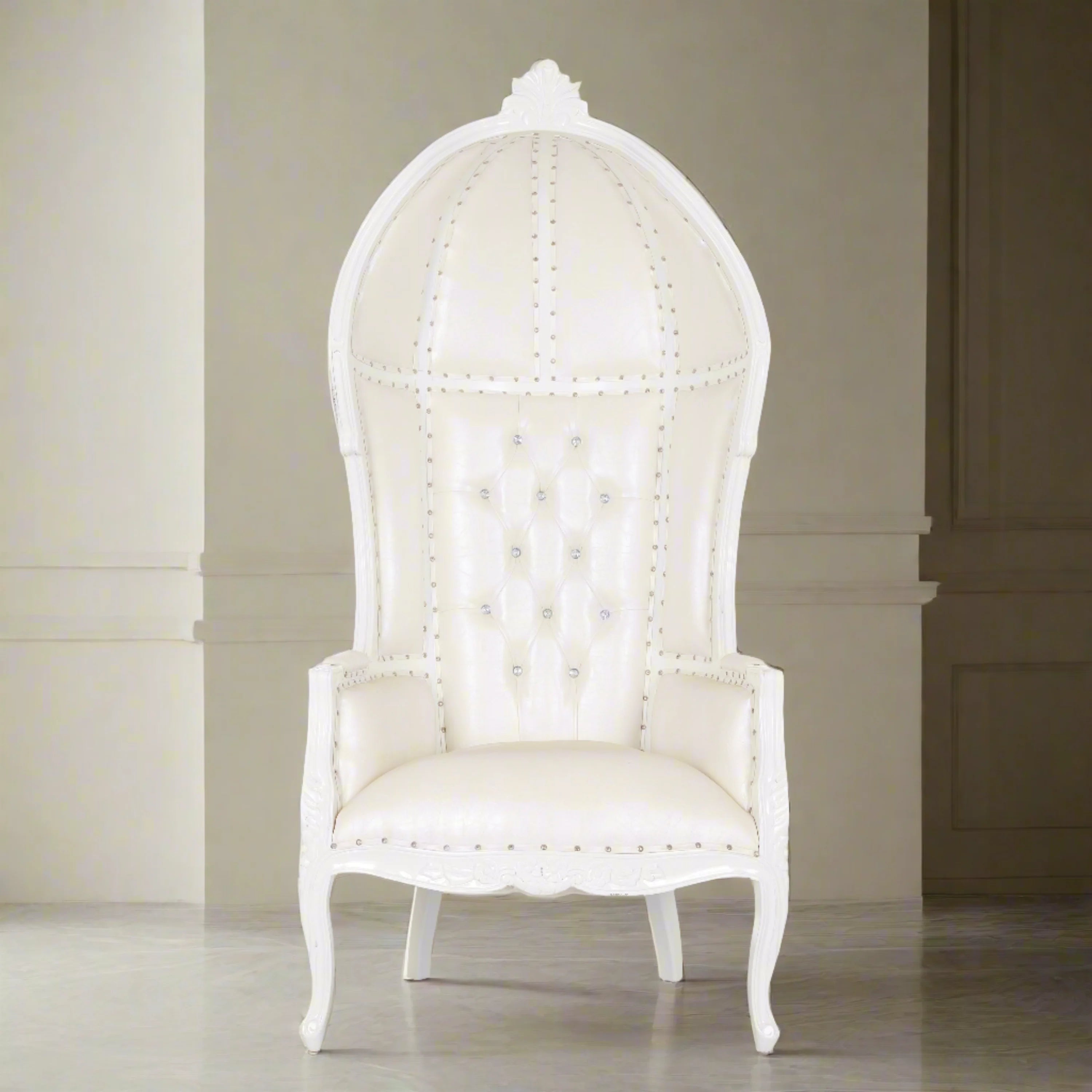 Cobra Hooded Canopy Throne Chair