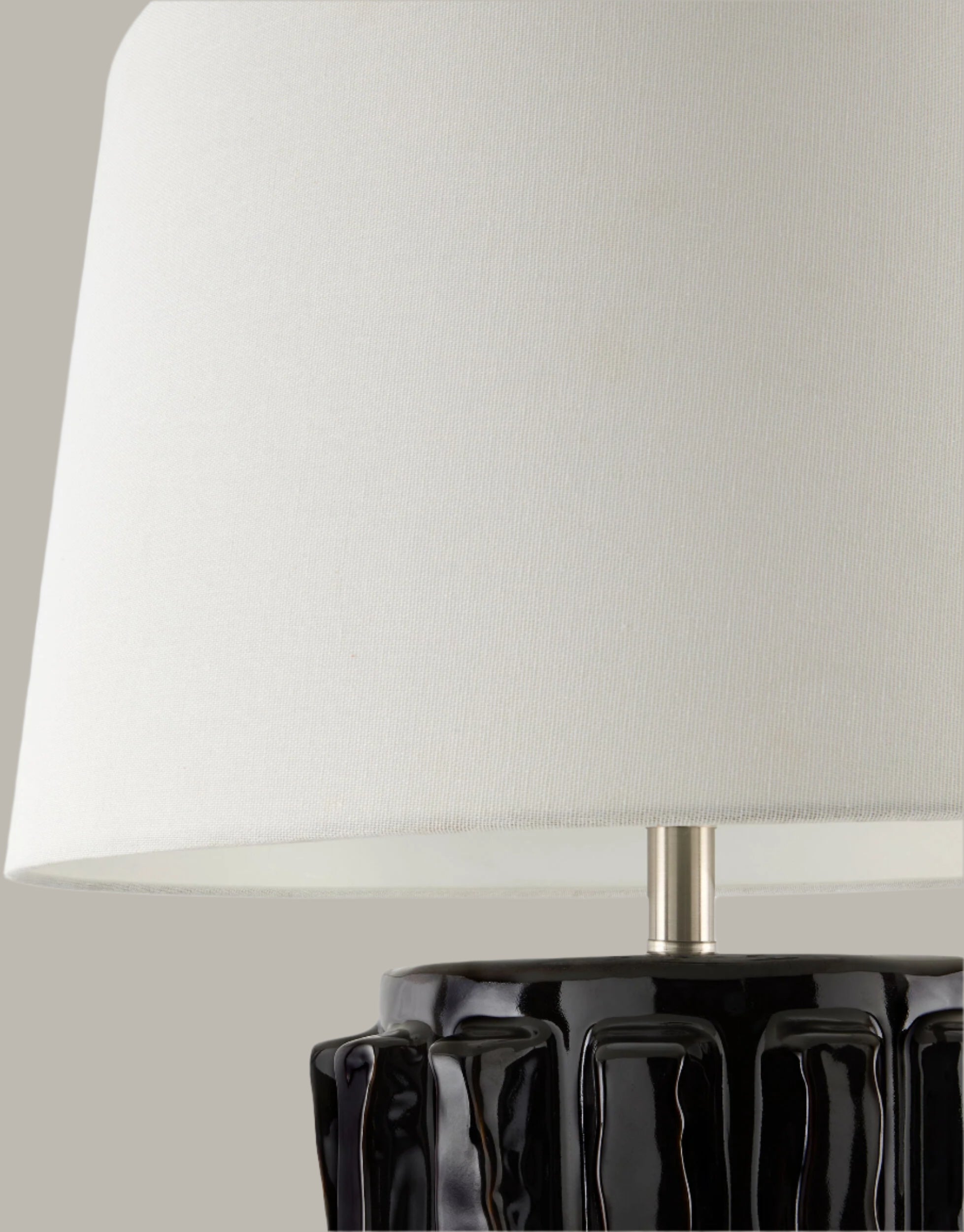Vage Accent Table Lamp