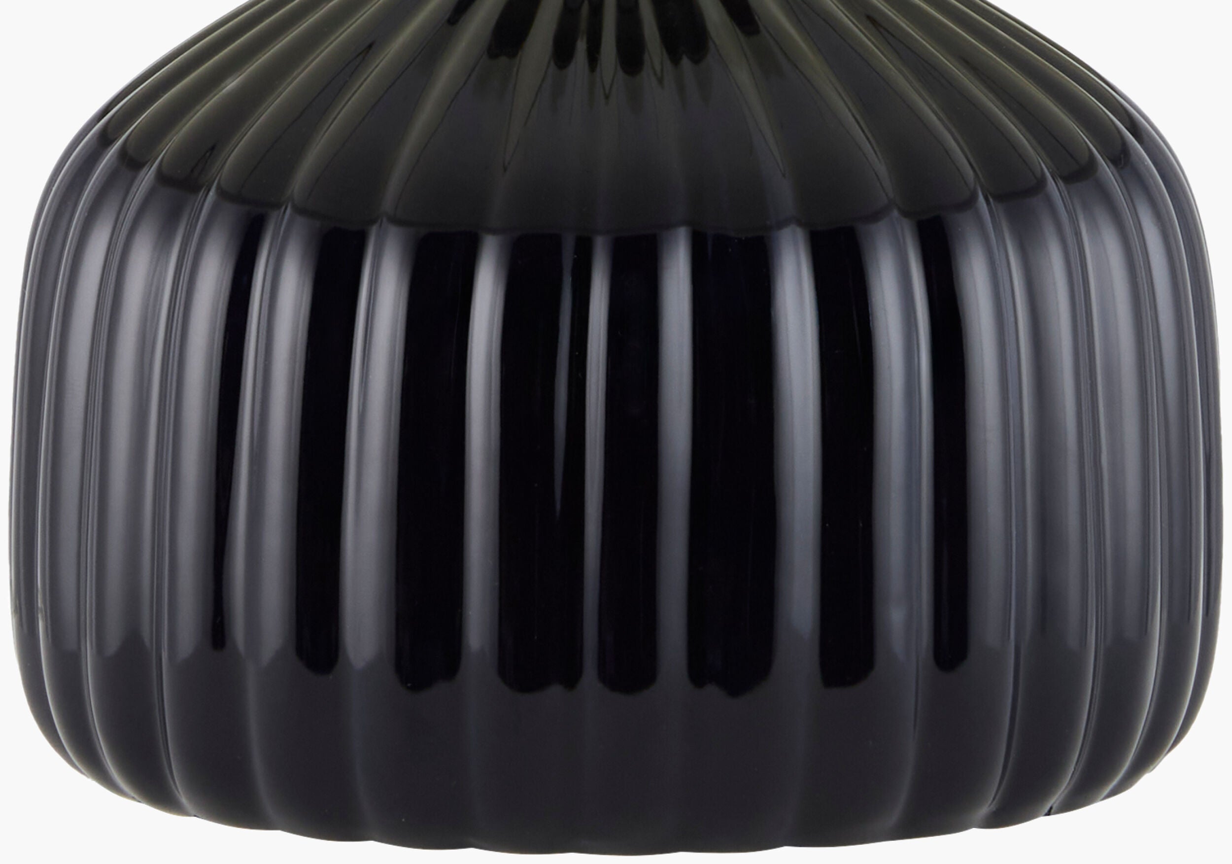 Vadso Accent Table Lamp