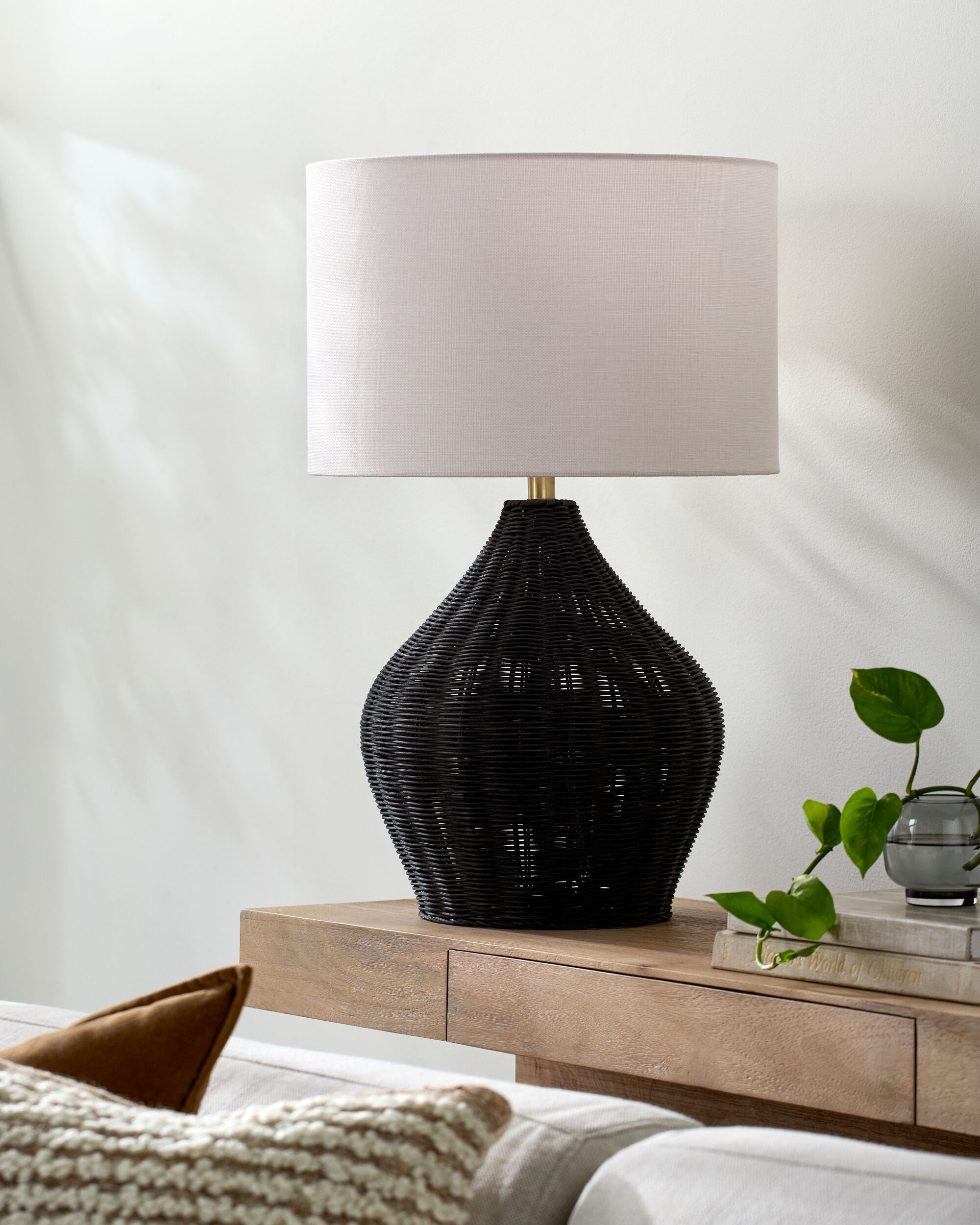 Velles Accent Table Lamp