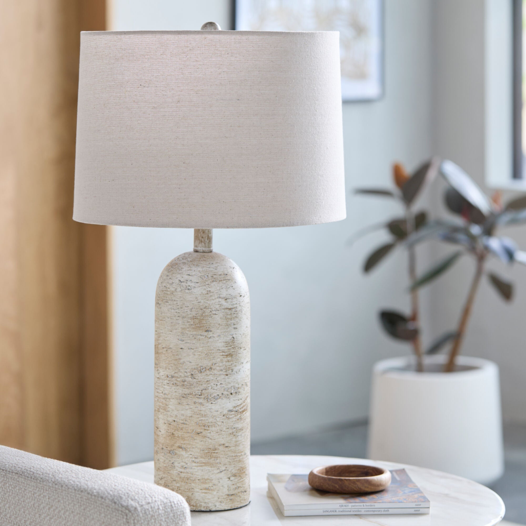Valle Accent Table Lamp