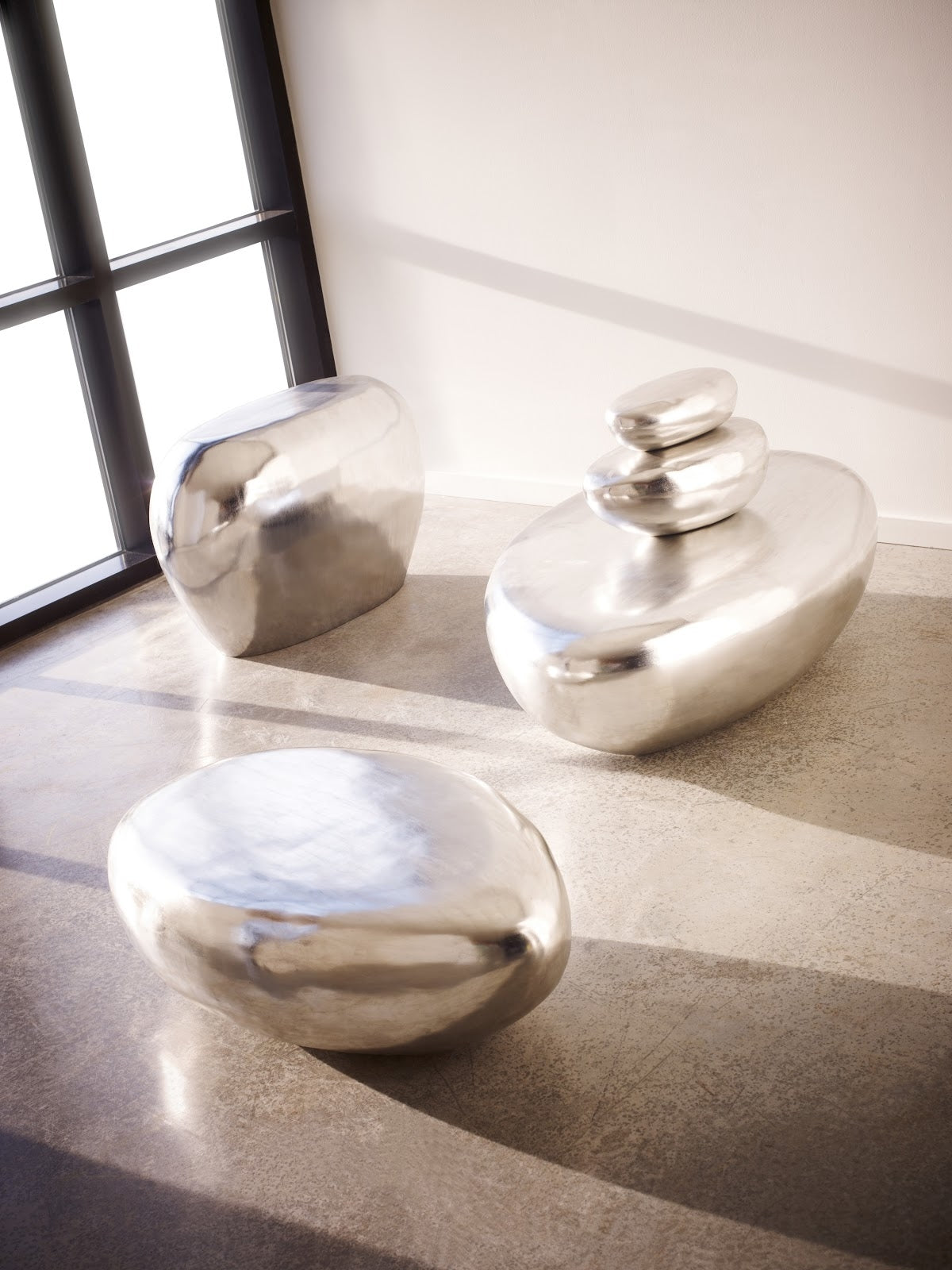 River Stone Coffee Table (Silver)