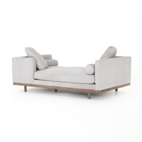 BRADY TETE A TETE CHAISE-VAIL SILVER