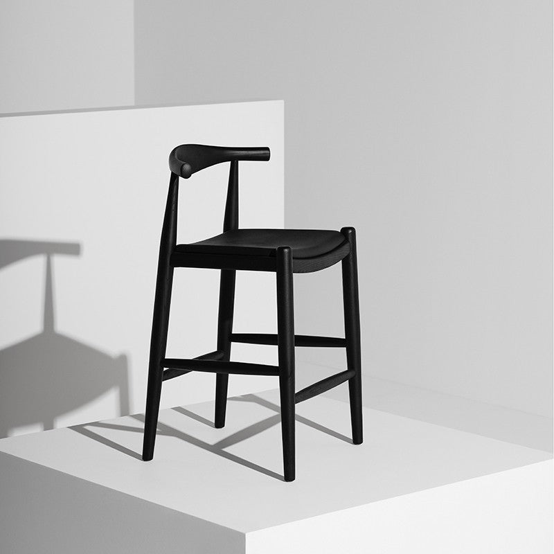 CH20 Elbow Counter Stool (Black)