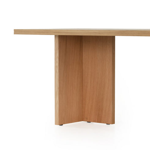 Lars Dining Table